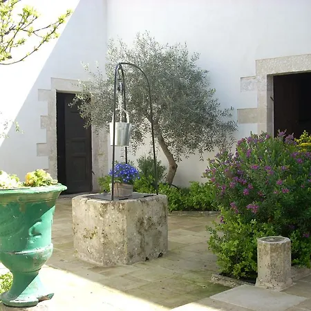 Le Due Corti فندق مبيت وإفطار Martignano
