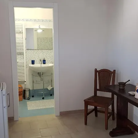 Le Due Corti Oda ve Kahvaltı Martignano